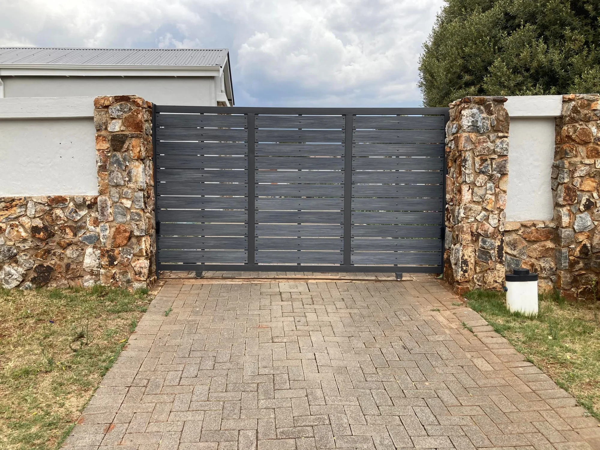 Gates7